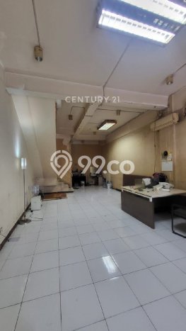 INVESTASI MENGUNTUNGKAN! Ruko Kawasan Matraman, Luas 198m², Nilai Profit Tinggi INVESTASI MENGUNTUNGKAN! Ruko Kawasan Matraman, Luas 198m², Nilai Profit Tinggi