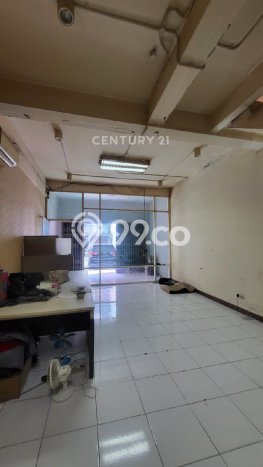 INVESTASI MENGUNTUNGKAN! Ruko Kawasan Matraman, Luas 198m², Nilai Profit Tinggi INVESTASI MENGUNTUNGKAN! Ruko Kawasan Matraman, Luas 198m², Nilai Profit Tinggi
