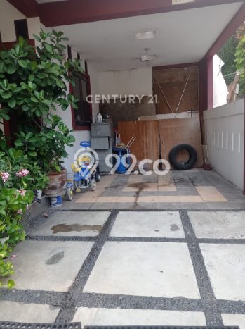 Siap Huni Rumah Mewah 5 Kamar di Tebet Dekat ke Mana Saja Siap Huni Rumah Mewah 5 Kamar di Tebet Dekat ke Mana Saja