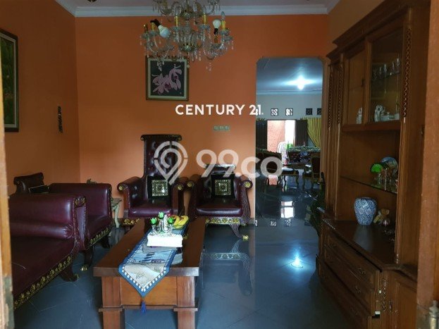 Hunian Elit LB 250m2 Siap Pakai Desain Elegan di Cipinang, Jakarta Timur Hunian Elit LB 250m2 Siap Pakai Desain Elegan di Cipinang, Jakarta Timur