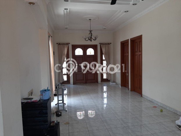 Siap Huni Hunian Elit 6 Kamar di Kemayoran Dekat ke Mana Saja Siap Huni Hunian Elit 6 Kamar di Kemayoran Dekat ke Mana Saja