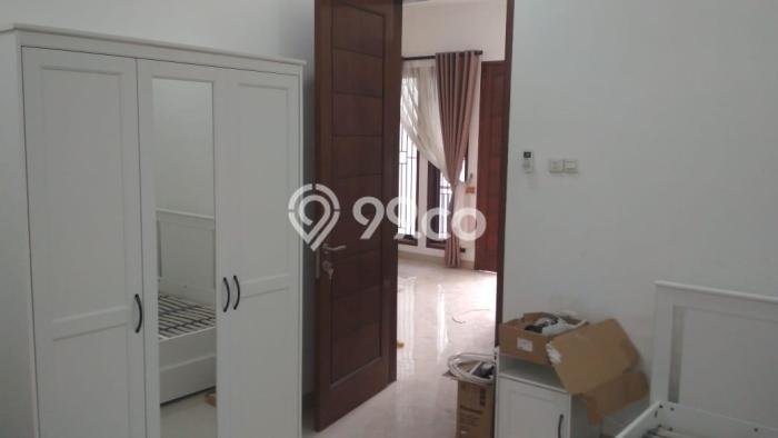 Hunian Elit LB 250m2 Siap Huni Desain Elegan di Pejaten, Jakarta Selatan Hunian Elit LB 250m2 Siap Huni Desain Elegan di Pejaten, Jakarta Selatan