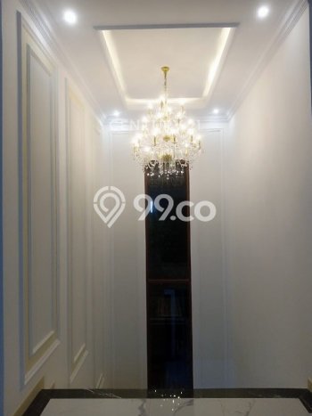 Rumah Luxury Modern Tanpa Renovasi di Pondok Kelapa Jakarta Timur Rumah Luxury Modern Tanpa Renovasi di Pondok Kelapa Jakarta Timur