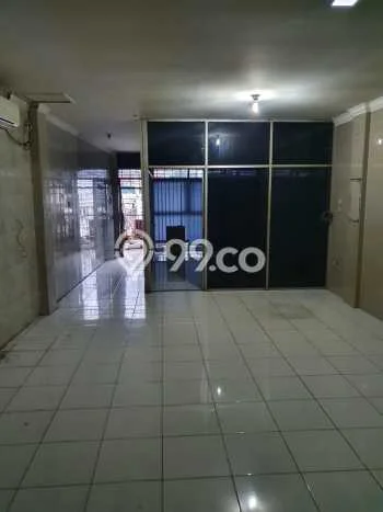 Lokasi Strategis! Dijual Ruko Bisnis di Matraman, Jakarta Timur Kondisi Baik Lokasi Strategis! Dijual Ruko Bisnis di Matraman, Jakarta Timur Kondisi Baik