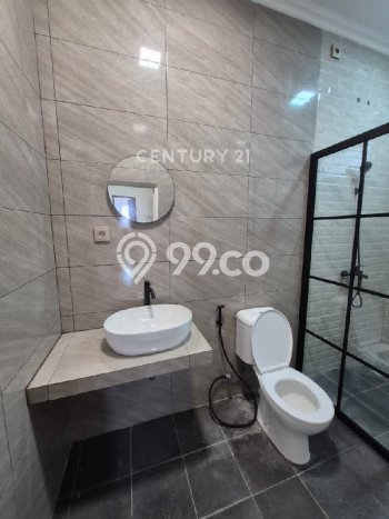 Rumah Eksklusif Dijual LT 120m2 di Kelapa Gading, Jakarta Utara Rumah Eksklusif Dijual LT 120m2 di Kelapa Gading, Jakarta Utara