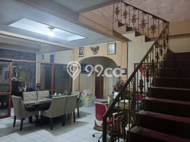 For Sale Rumah Mewah Exclusive di Duren Sawit, Jakarta Timur For Sale Rumah Mewah Exclusive di Duren Sawit, Jakarta Timur
