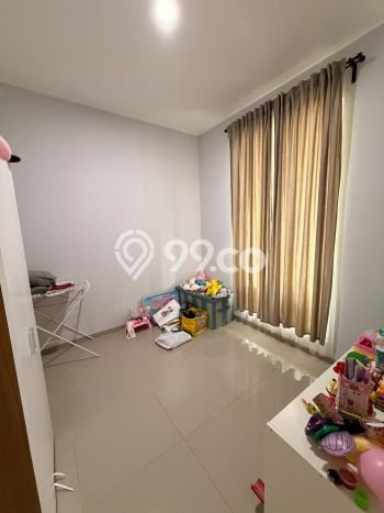 Hunian Nyaman Asri 2 KT Siap Huni di Bintaro Tangerang Selatan Hunian Nyaman Asri 2 KT Siap Huni di Bintaro Tangerang Selatan