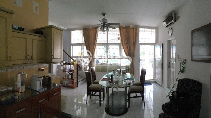 Jual Rumah Luas Elegan Dengan View Cantik di Jatiwaringin, Jakarta Timur Jual Rumah Luas Elegan Dengan View Cantik di Jatiwaringin, Jakarta Timur