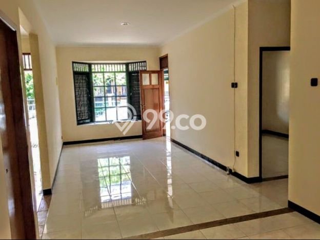 Rumah Luxury Modern Siap Huni di Bintaro Tangerang Selatan Rumah Luxury Modern Siap Huni di Bintaro Tangerang Selatan