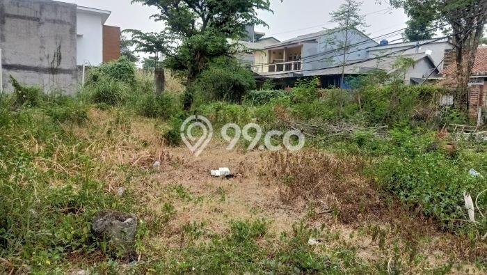 Tanah Dijual Lokasi Strategis di Tangerang Selatan dengan Luas 652m2 Tanah Dijual Lokasi Strategis di Tangerang Selatan dengan Luas 652m2