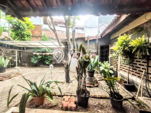 Rumah Mewah Dijual LT 345m2 di Kebayoran Lama, Jakarta Selatan Rumah Mewah Dijual LT 345m2 di Kebayoran Lama, Jakarta Selatan
