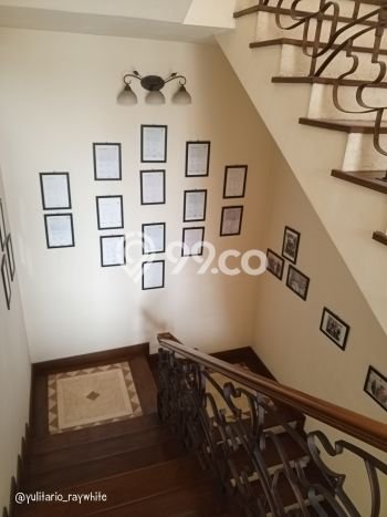 Rumah Elit LB 580m2 Siap Huni Desain Elegan di Pondok Indah, Jakarta Selatan Rumah Elit LB 580m2 Siap Huni Desain Elegan di Pondok Indah, Jakarta Selatan