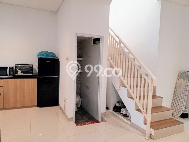 For Sale Hunian Rumah Terawat 3 Kamar di Bintaro, Tangerang Selatan For Sale Hunian Rumah Terawat 3 Kamar di Bintaro, Tangerang Selatan