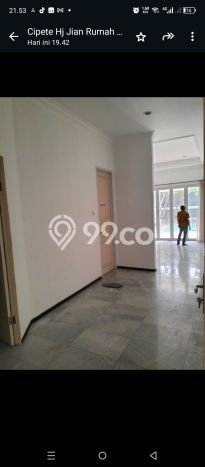 Rumah kawasan Cipete, 6 KT, Lingkungan Elite, Luas 400m² Bangunan 250m² Rumah kawasan Cipete, 6 KT, Lingkungan Elite, Luas 400m² Bangunan 250m²