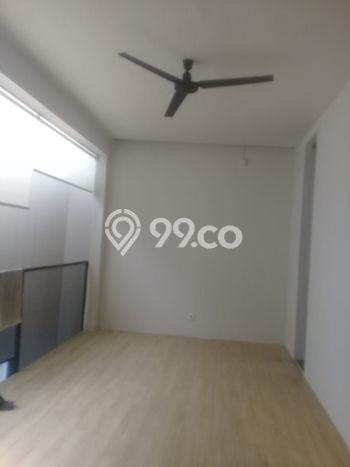 Rumah di Jati Padang, 2 KM, View Indah, LT 150m² LB 150m² Rumah di Jati Padang, 2 KM, View Indah, LT 150m² LB 150m²