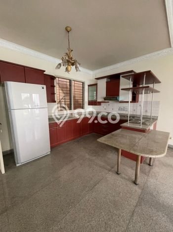 Rumah kawasan Cilandak, Akses ke Fasilitas, 6 KT Rumah kawasan Cilandak, Akses ke Fasilitas, 6 KT
