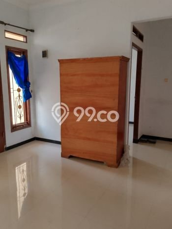 Rumah di Jagakarsa, 3 KT, Akses Rumah Sakit, Luas 120m² LB 150m² Rumah di Jagakarsa, 3 KT, Akses Rumah Sakit, Luas 120m² LB 150m²
