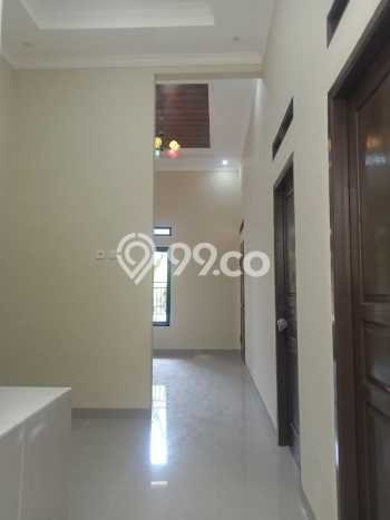 Jual Rumah Eksklusif 2 KT di Pejuang, Bekasi Jual Rumah Eksklusif 2 KT di Pejuang, Bekasi