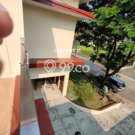 PENAWARAN EKSKLUSIF! Rumah di Lippo Cikarang, 3 KT, Lingkungan Elite, LT 322m2m² Bangunan 177m2m² PENAWARAN EKSKLUSIF! Rumah di Lippo Cikarang, 3 KT, Lingkungan Elite, LT 322m2m² Bangunan 177m2m²