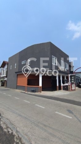 Jual Rumah Mewah Elegan Dengan View Cantik di Jababeka, Bekasi Jual Rumah Mewah Elegan Dengan View Cantik di Jababeka, Bekasi