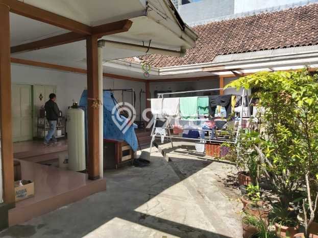 HARGA SPECIAL! Rumah Strategis lokasi Bandung Kota, LT 518m² Bangunan 300m² HARGA SPECIAL! Rumah Strategis lokasi Bandung Kota, LT 518m² Bangunan 300m²