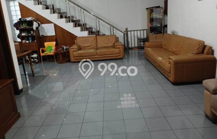 Lokasi terbaik! Rumah siap pakai dikontrakkan di Sukajadi LB 330m2 Lokasi terbaik! Rumah siap pakai dikontrakkan di Sukajadi LB 330m2