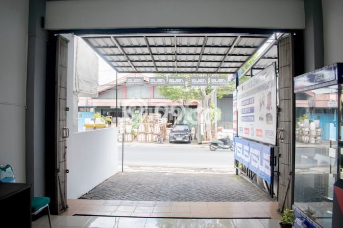 Ruko Dijual di Lowokwaru LT 738m2, LB 1066m2 Solusi Investasi Cerdas Ruko Dijual di Lowokwaru LT 738m2, LB 1066m2 Solusi Investasi Cerdas
