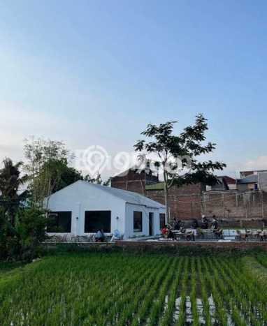 Unit Komersial Dijual di Malang LT 412m2 & LB 220m2 Unit Komersial Dijual di Malang LT 412m2 & LB 220m2
