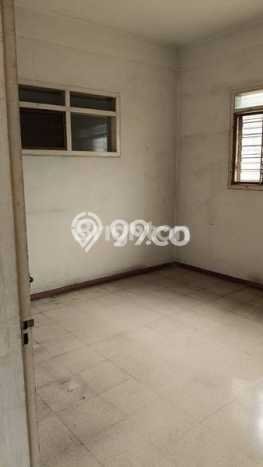 LOKASI STRATEGIS! Gudang di Klojen, Luas 800m2m², Sentra Perdagangan LOKASI STRATEGIS! Gudang di Klojen, Luas 800m2m², Sentra Perdagangan