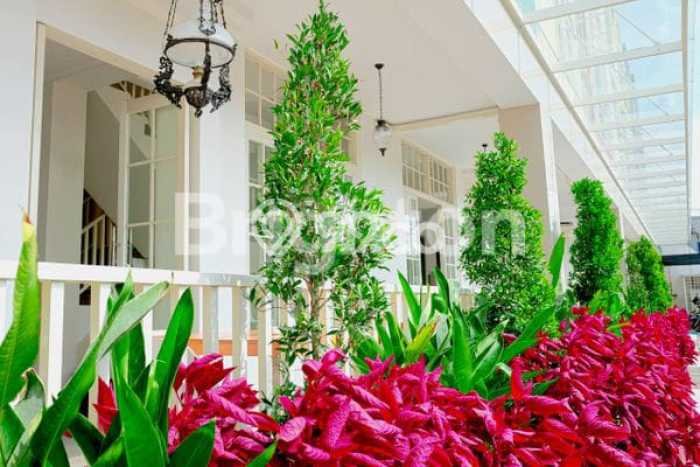 Hotel Kawasan Bisnis Kawasan Blimbing, Luas 570m2m², Jalan Utama Hotel Kawasan Bisnis Kawasan Blimbing, Luas 570m2m², Jalan Utama