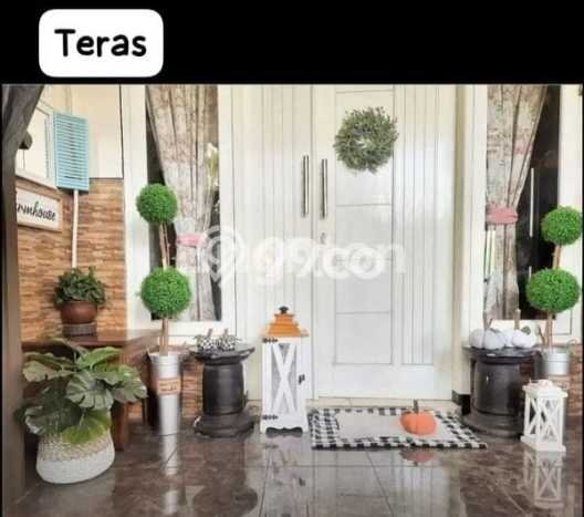 Rumah Nyaman dengan Luas Tanah 88m2m² dan Luas Bangunan 85m2m² di Area Sukun, Malang Rumah Nyaman dengan Luas Tanah 88m2m² dan Luas Bangunan 85m2m² di Area Sukun, Malang