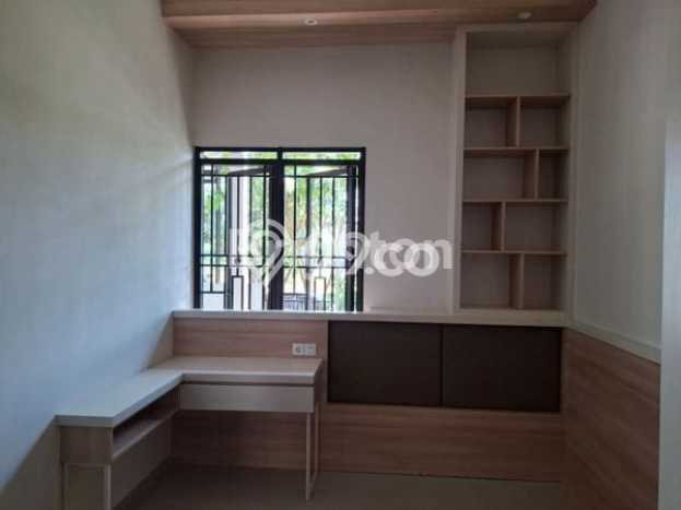 Rumah di Tidar, 3 KM, Akses Rumah Sakit, LT 160m2m² LB 135m2m² Rumah di Tidar, 3 KM, Akses Rumah Sakit, LT 160m2m² LB 135m2m²