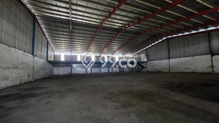 FOR RENT! Gudang di Leuwi Gajah Cocok untuk Bisnis 1800m2 FOR RENT! Gudang di Leuwi Gajah Cocok untuk Bisnis 1800m2