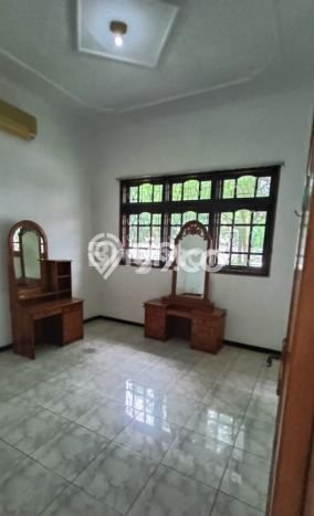 Jarang Ada! Rumah Kontrakan 4 Kamar Bagus Siap Huni Buah-buahan Jarang Ada! Rumah Kontrakan 4 Kamar Bagus Siap Huni Buah-buahan