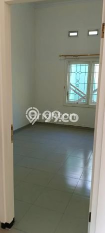 For Sale! Luxury House LT 170m2 Desain Elegan di Permata Jingga For Sale! Luxury House LT 170m2 Desain Elegan di Permata Jingga