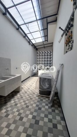 Rumah Luxury Modern Tanpa Renovasi di Villa Puncak Tidar Malang Rumah Luxury Modern Tanpa Renovasi di Villa Puncak Tidar Malang