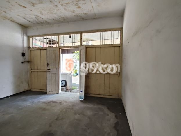 Rumah di , Malang, LT 274m2m² LB 274m2m² - SEGERA MILIKI! Rumah di , Malang, LT 274m2m² LB 274m2m² - SEGERA MILIKI!