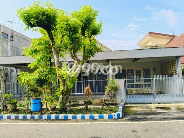 Dijual Terbatas Rumah 3 Kamar Tidur di Kawasan Perumahan Klojen, Malang Dijual Terbatas Rumah 3 Kamar Tidur di Kawasan Perumahan Klojen, Malang