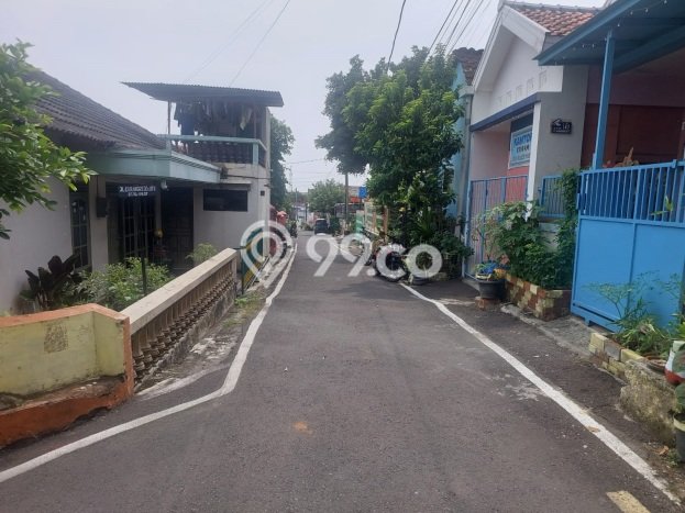Dijual Rumah 3 Kamar Lokasi Strategis Nyaman dan Strategis di Banyumanik Dijual Rumah 3 Kamar Lokasi Strategis Nyaman dan Strategis di Banyumanik
