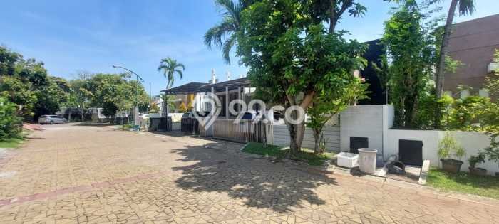 Bisa KPR! Rumah Candisari, Semarang, Luas 385m2m² Bangunan 300m2m² Bisa KPR! Rumah Candisari, Semarang, Luas 385m2m² Bangunan 300m2m²