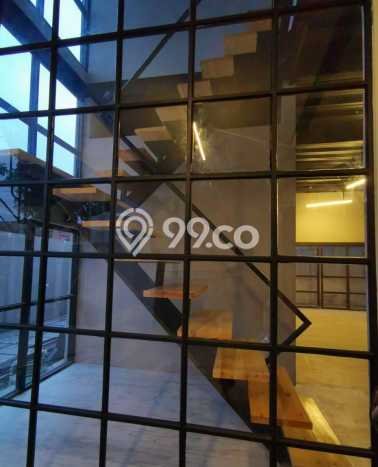 Hunian Cantik Modern Lb 400m2 di Gayamsari, Semarang Hunian Cantik Modern Lb 400m2 di Gayamsari, Semarang