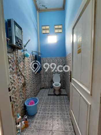 SIAP HUNI! Rumah Strategis area Genuk, Luas 160m² Bangunan 320m² SIAP HUNI! Rumah Strategis area Genuk, Luas 160m² Bangunan 320m²