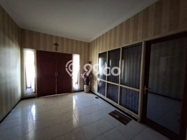 Rumah Minimalis LT 350m² Terawat di Semarang Barat, Dekat Tempat Strategis, Semarang Rumah Minimalis LT 350m² Terawat di Semarang Barat, Dekat Tempat Strategis, Semarang