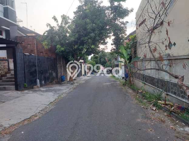 Rumah Mewah Dijual LT 290m2 di Ngaliyan, Semarang Rumah Mewah Dijual LT 290m2 di Ngaliyan, Semarang