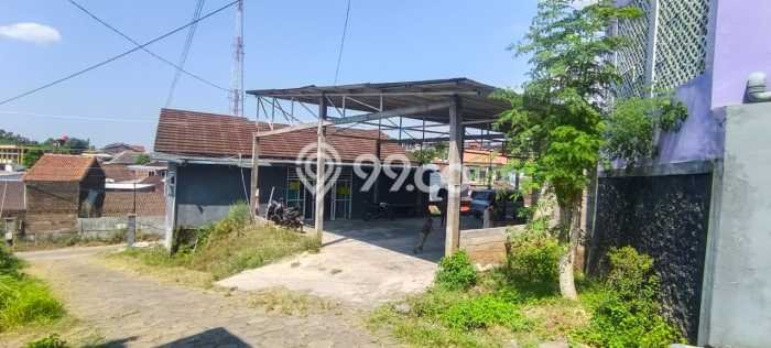 Dijual Rumah Mewah Exclusive di Ungaran Barat, Semarang Dijual Rumah Mewah Exclusive di Ungaran Barat, Semarang
