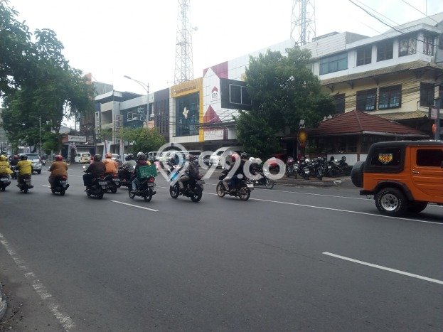 LOKASI STRATEGIS! Ruko di Semarang Selatan, Luas 684m2m², Kawasan Bisnis LOKASI STRATEGIS! Ruko di Semarang Selatan, Luas 684m2m², Kawasan Bisnis