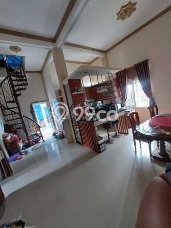 SIAP HUNI! Rumah Strategis area Genuk, Luas 160m² Bangunan 320m² SIAP HUNI! Rumah Strategis area Genuk, Luas 160m² Bangunan 320m²