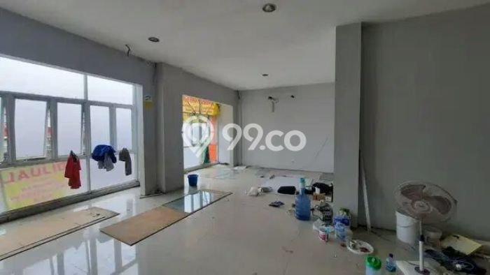 INVESTASI MENGUNTUNGKAN! Ruko Kawasan Kasihan, Luas 187m², Nilai Profit Tinggi INVESTASI MENGUNTUNGKAN! Ruko Kawasan Kasihan, Luas 187m², Nilai Profit Tinggi
