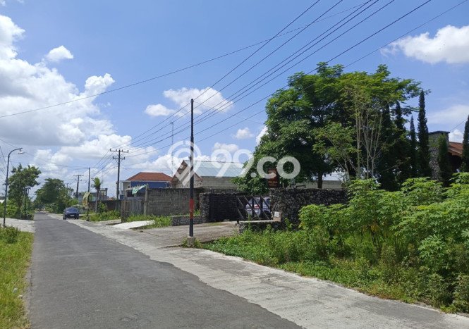 Komersial Paling Dicari LB 300m2 Dijual di Godean Komersial Paling Dicari LB 300m2 Dijual di Godean