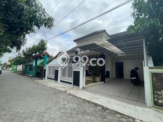Jual Rumah Favorit Siap Huni LB 120m2 di Godean, Sleman Jual Rumah Favorit Siap Huni LB 120m2 di Godean, Sleman